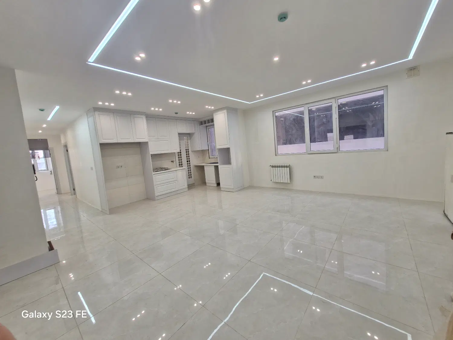 آپارتمان ۱۳۰ متری سنگی