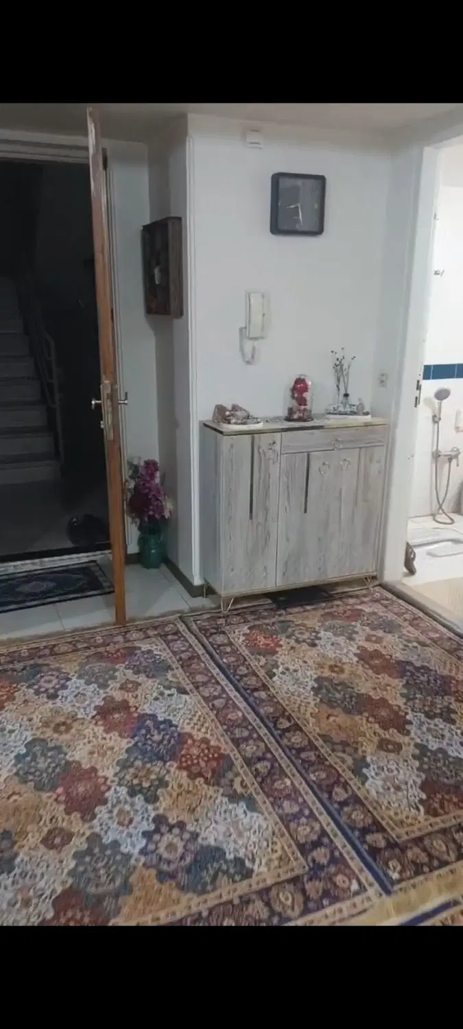 واحد فروشی در مجتمع باران