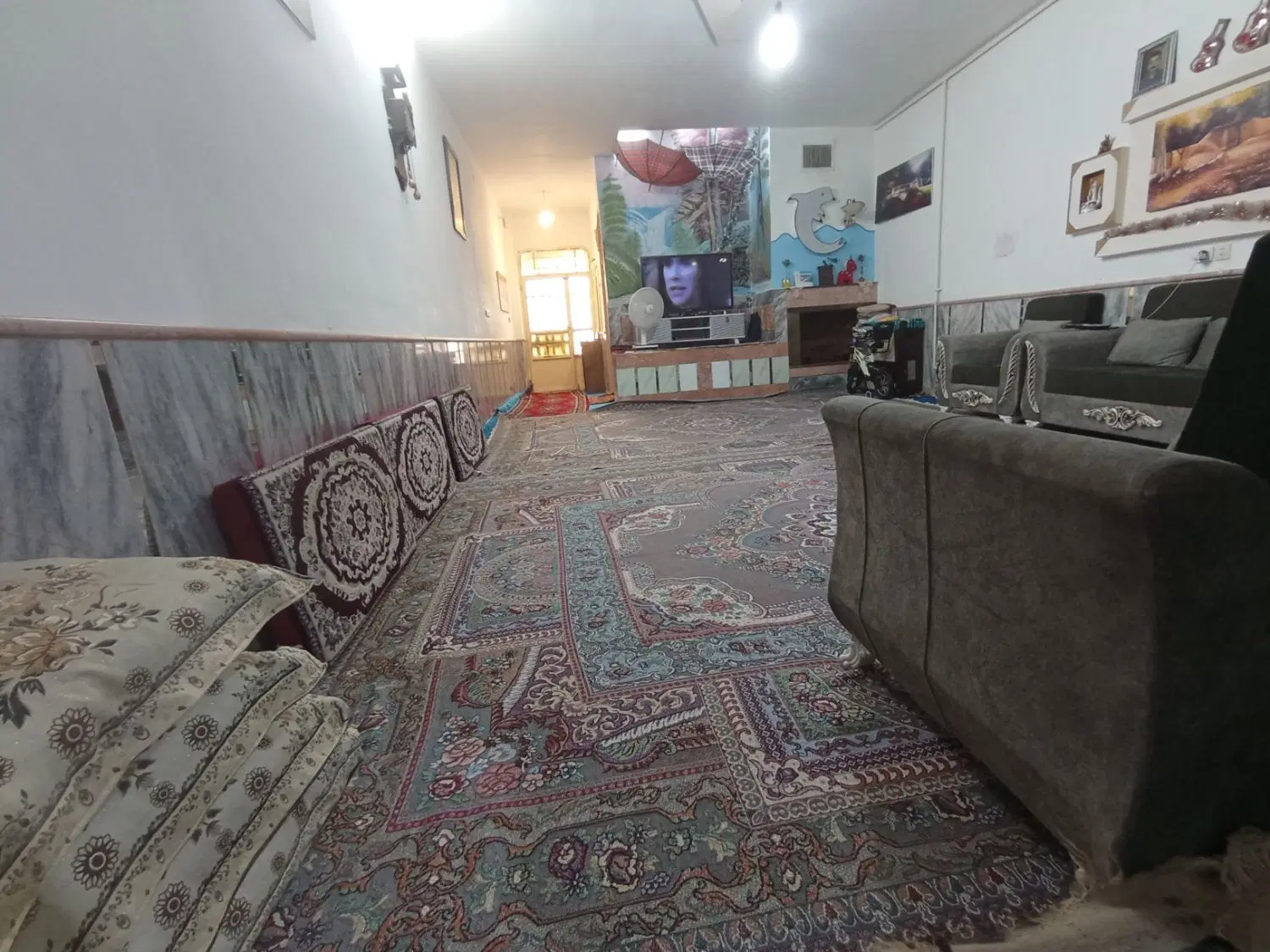 منزل ویلایی صد متر همراه با پارکینگ دربست