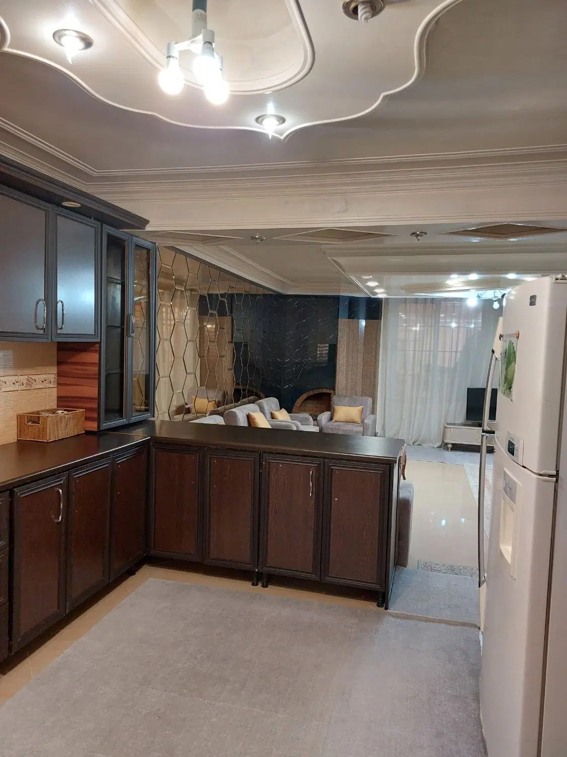 اپارتمان تک واحدی  خوش ساخت