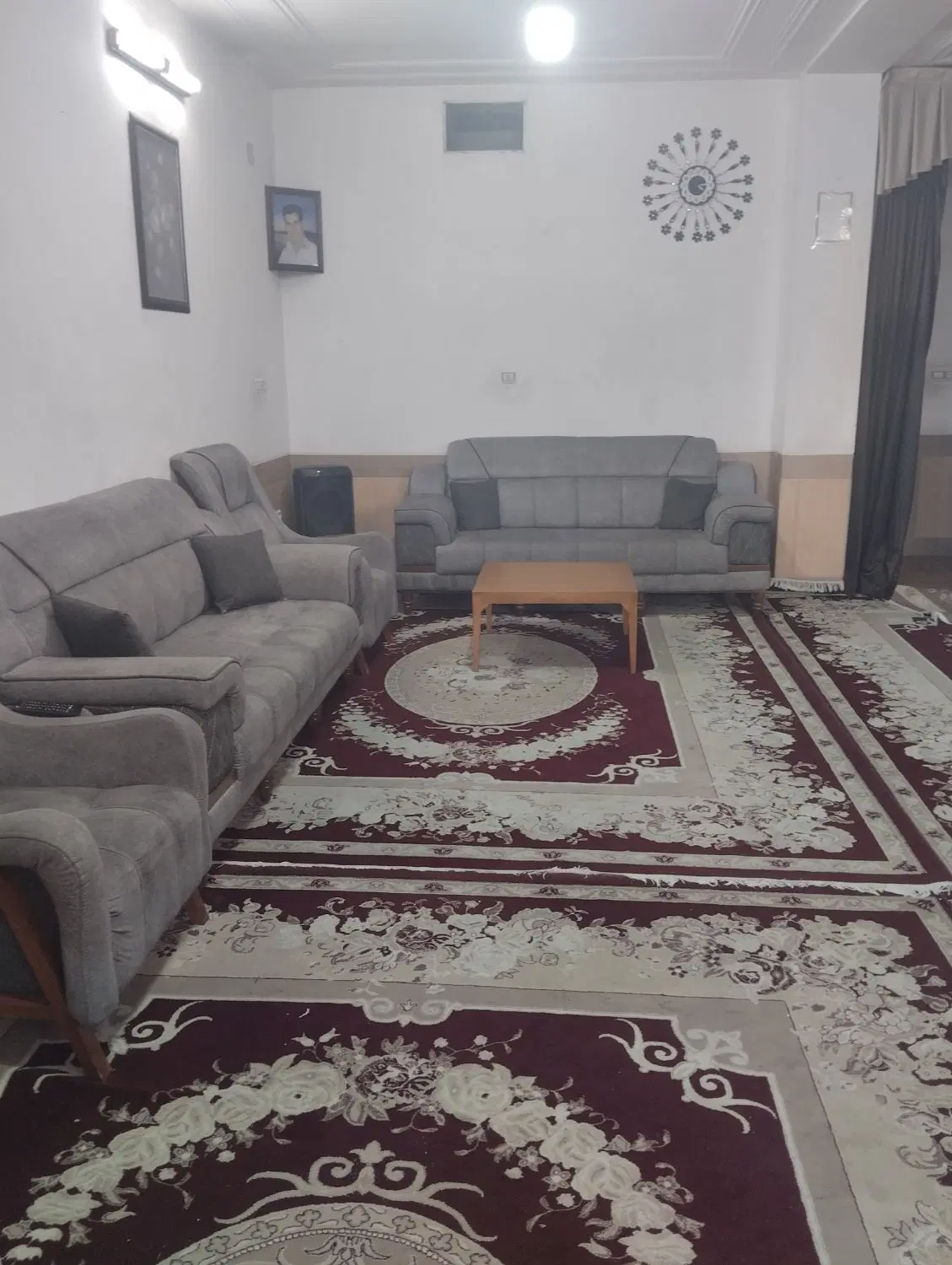 رهن و اجاره منزل دربست 3خوابه 240متری