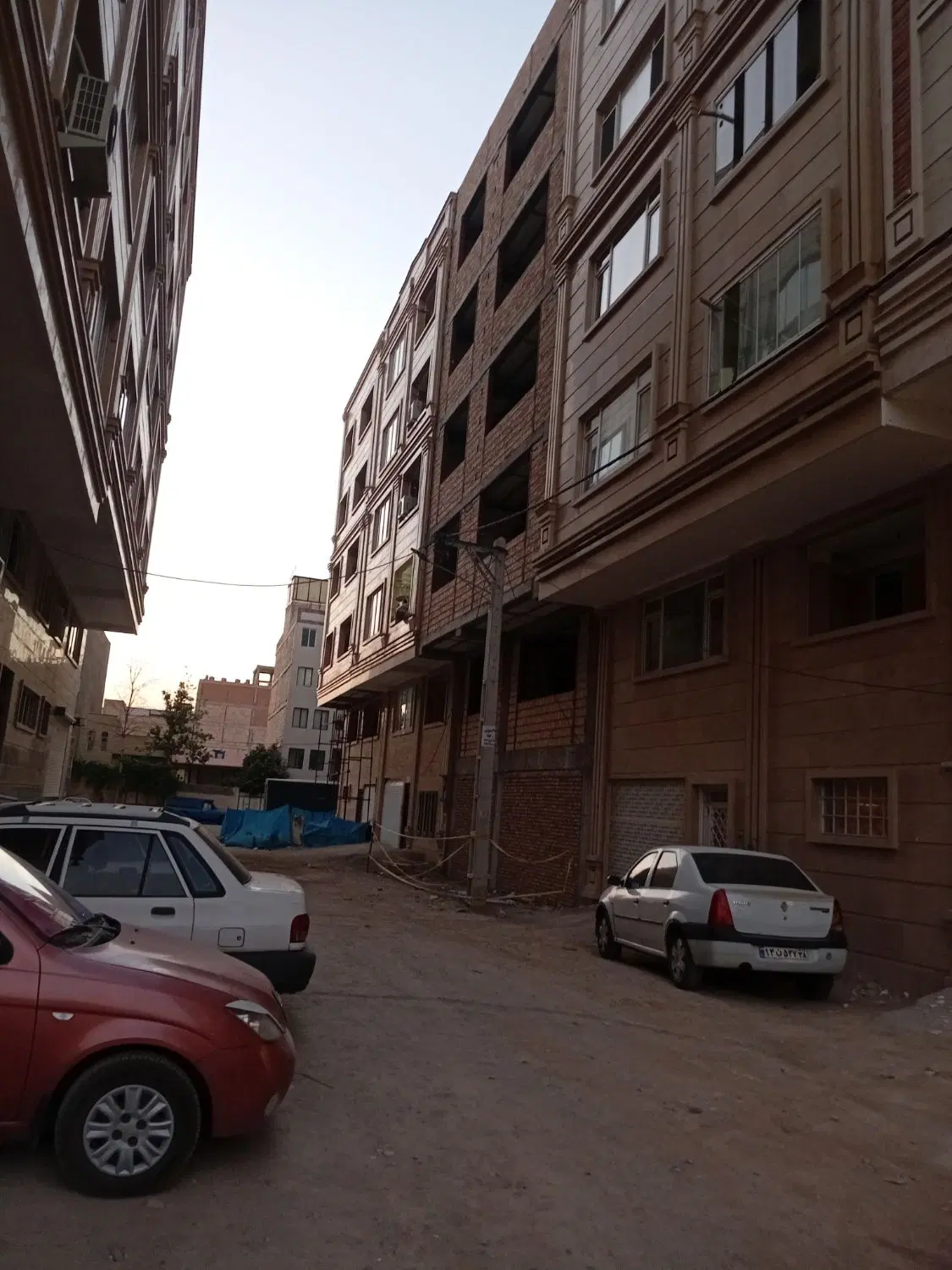 آپارتمان ۹۰ متری لوکیشن رو به نما