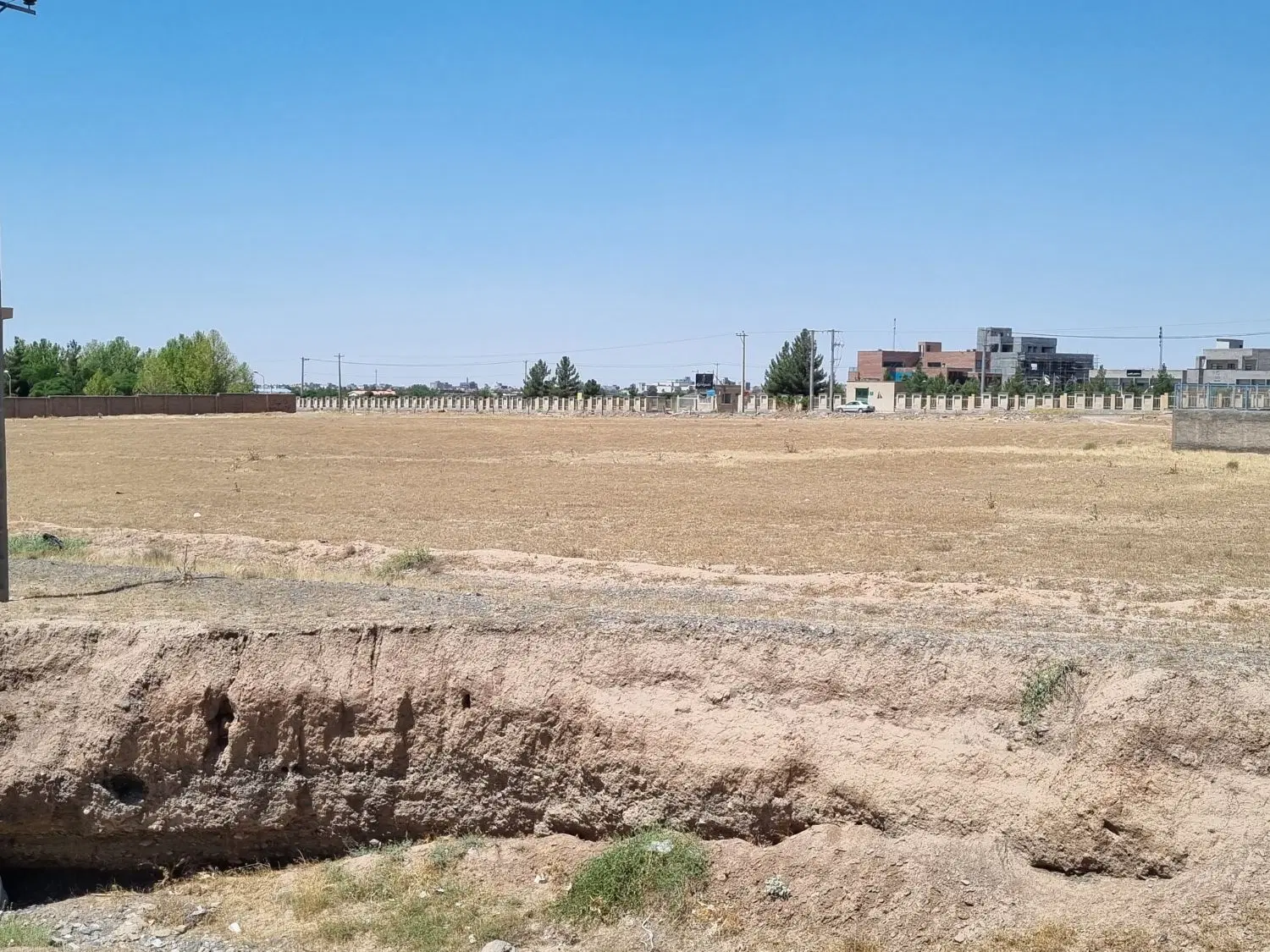750 متر زمین واقع در صومعه