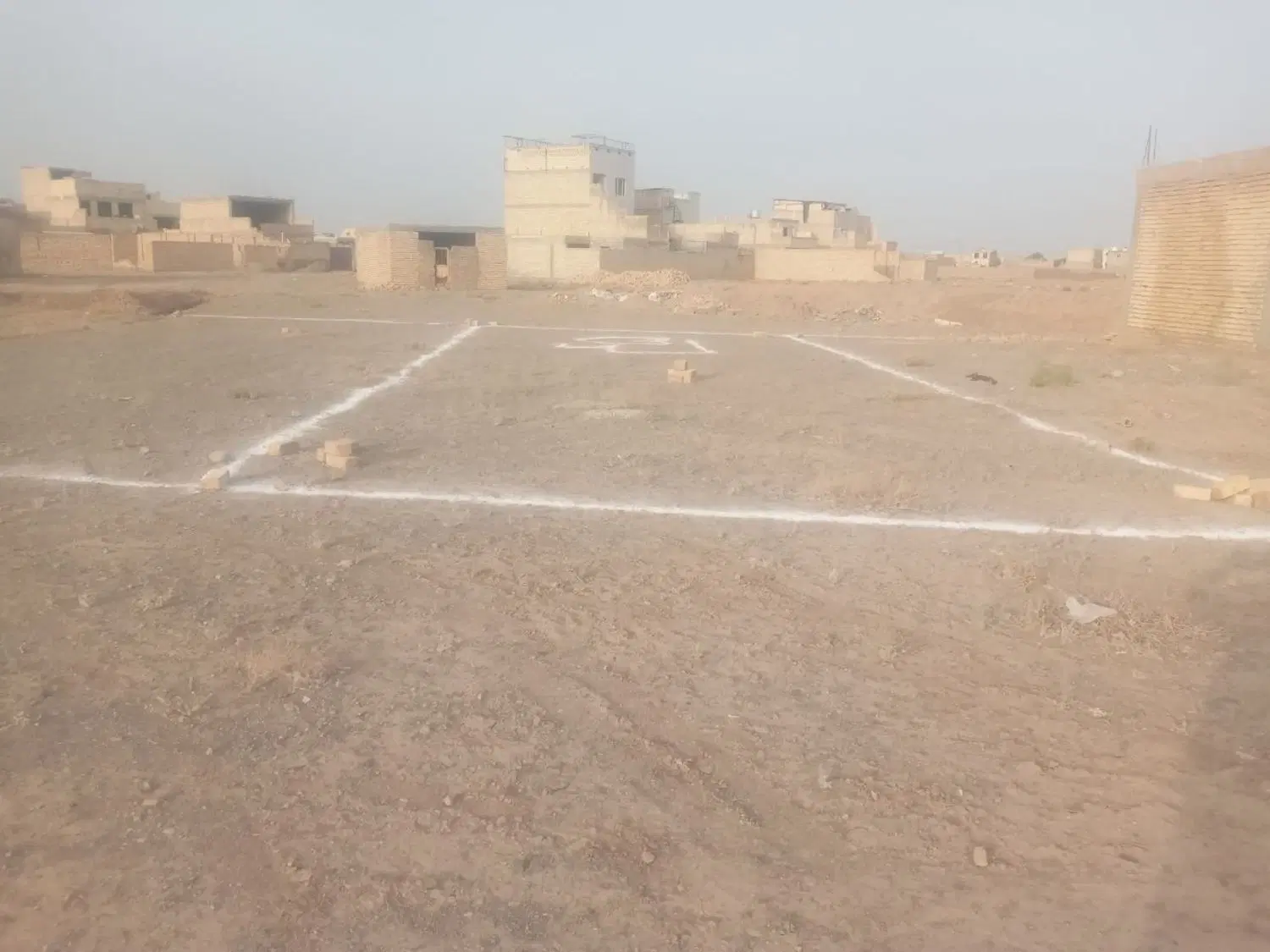زمین فروشی محدوده ۹ دی