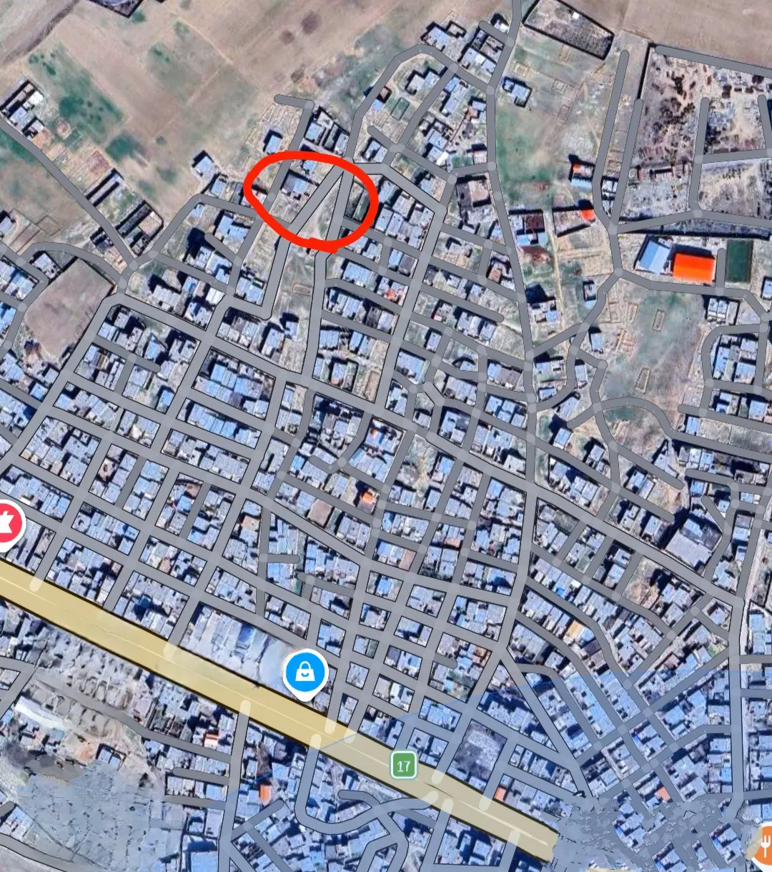 زمین هفت چشمه