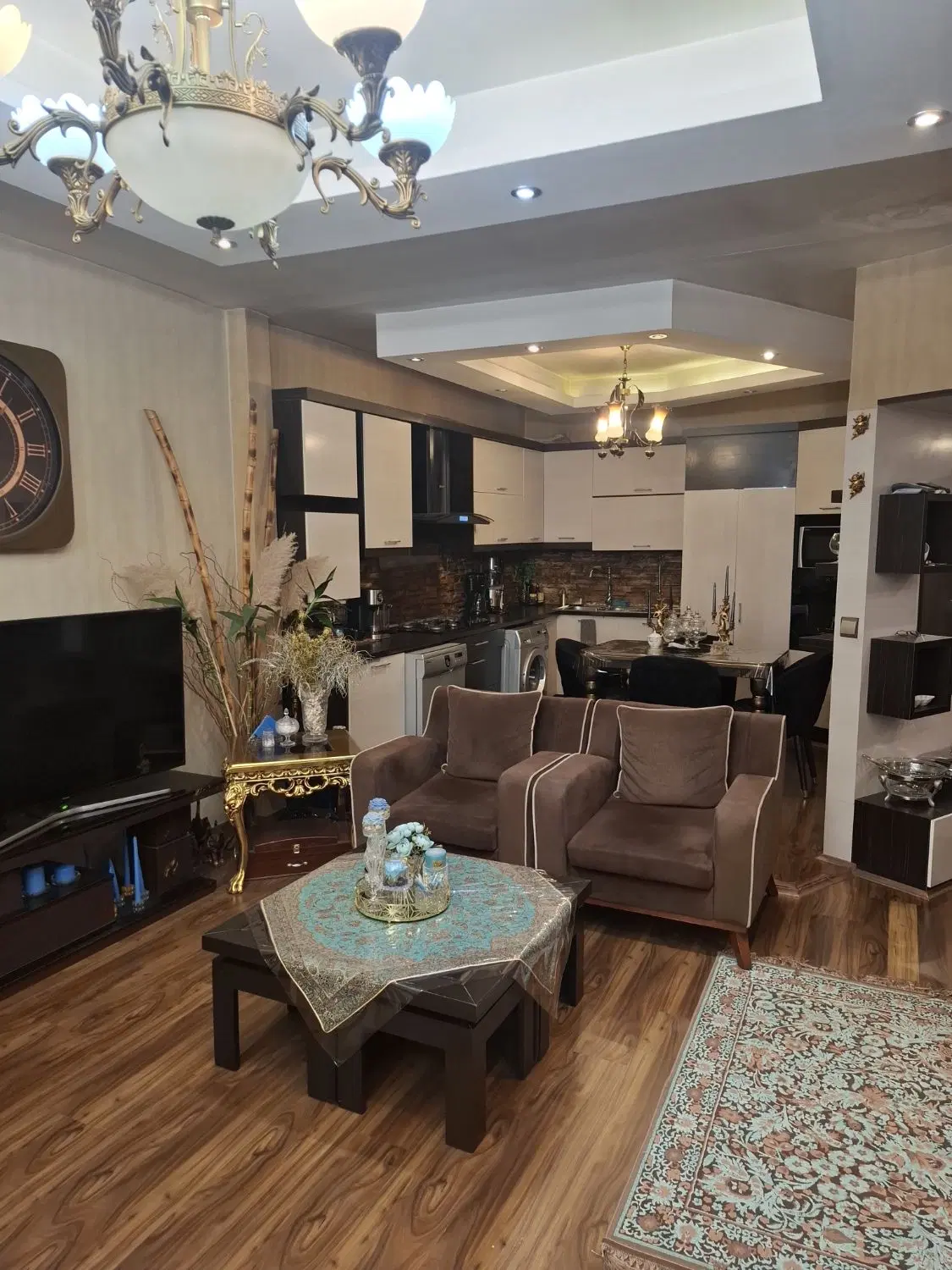 آپارتمان ۱۰۶ متر فروشی اوایل هاشمیه