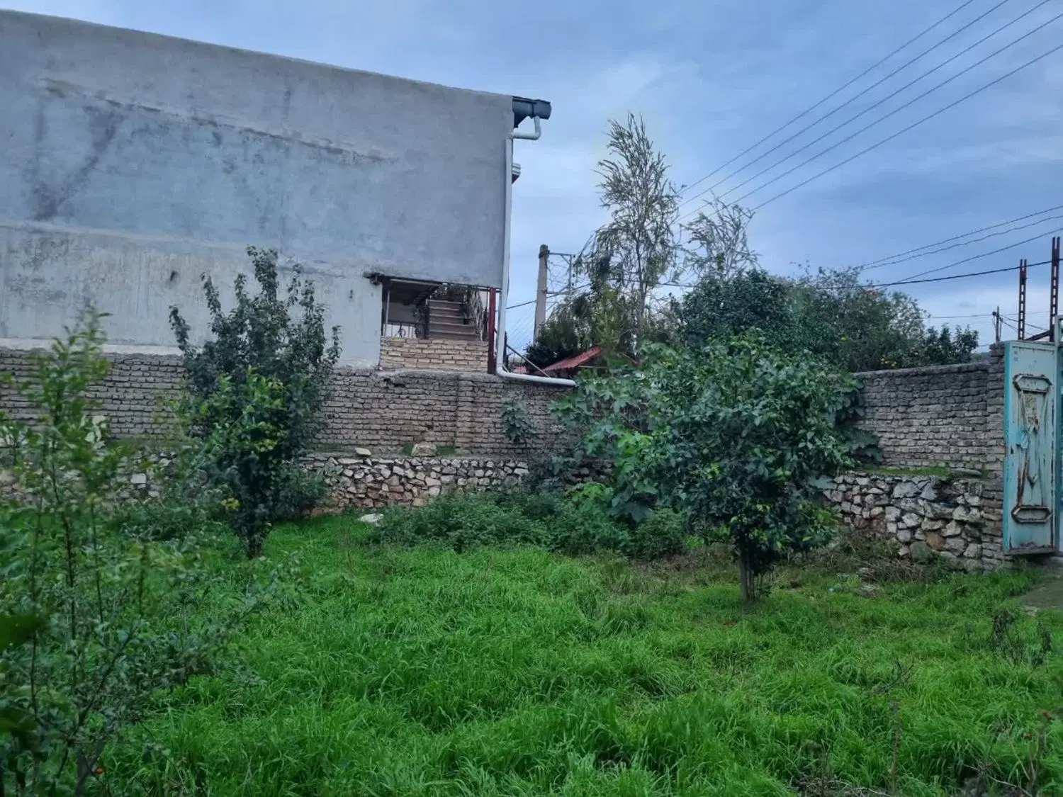 زمین با مجوز ساخت دو طبقه آماده وام مسکن