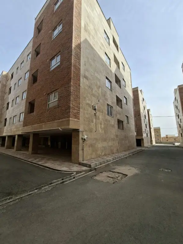 مسکن ملی امام حسن فاز 3 قطعه 32