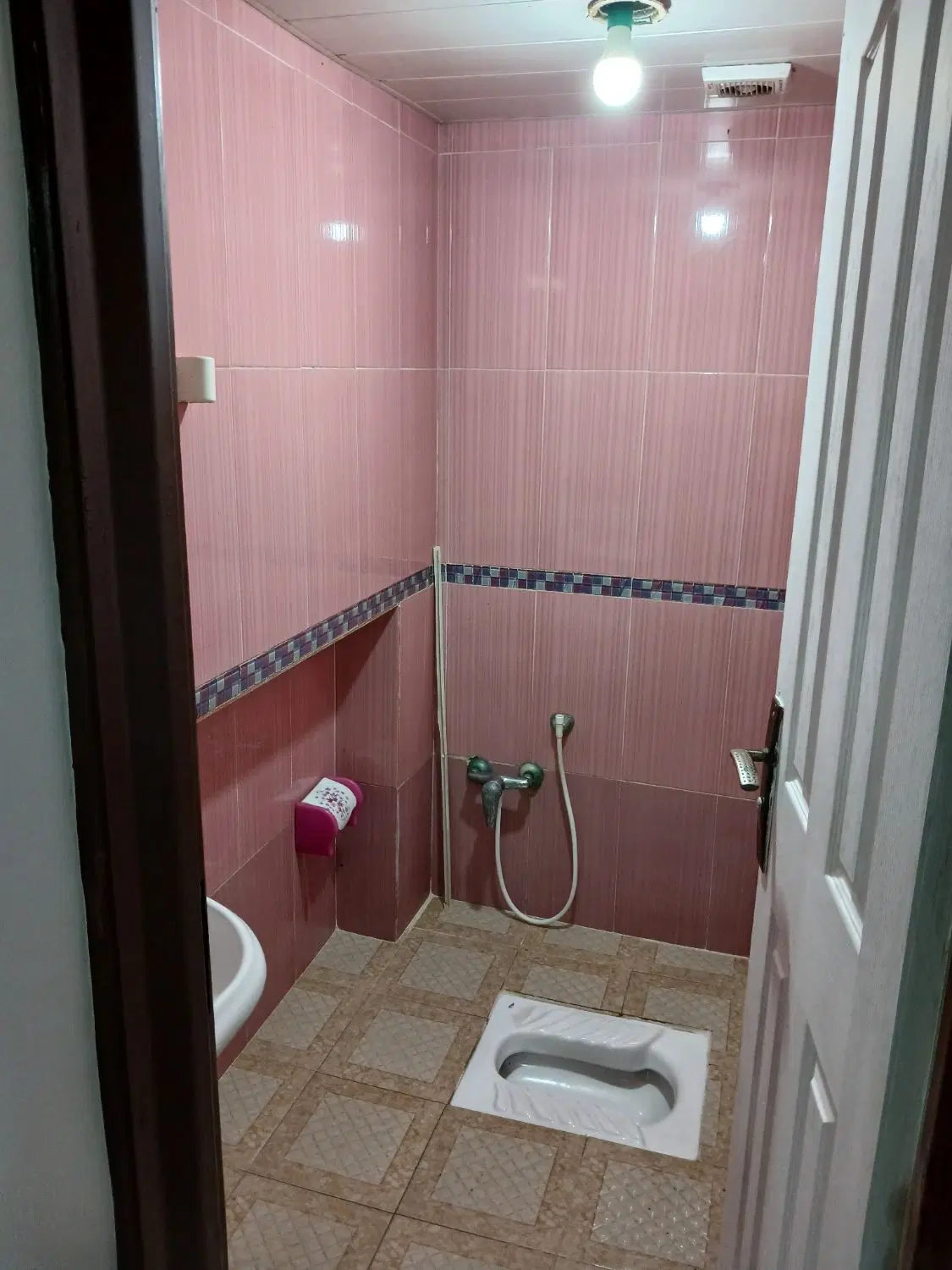 اجاره خانه در فلکه رازی خ گلها