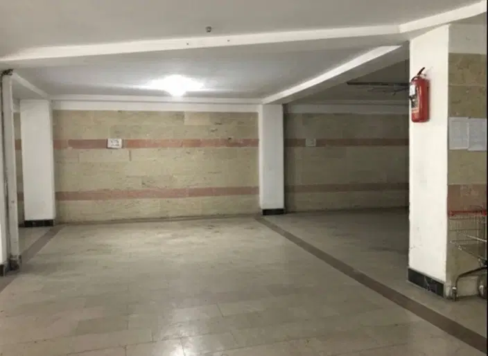 ۱۶۵م سعادت آبادخ۱۵شرقی۲پارکینگ کنارهم باکس(امکان۳پ