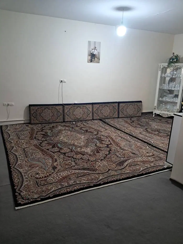 ۹۵متری خیابان صیاد شیرازی طبقه اول