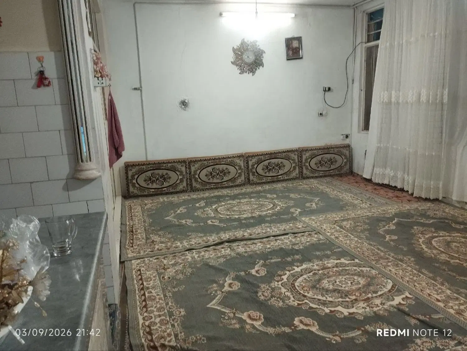 یک منزل هم کف یک خواب