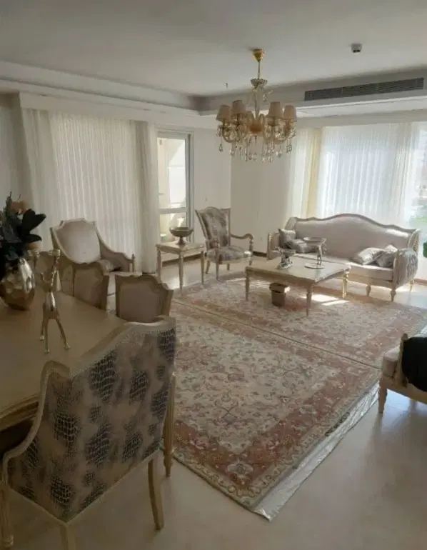 ۹۳متری شمسی پور_۱۴۰۱_پارکینگ اختصاصی_آسانسور