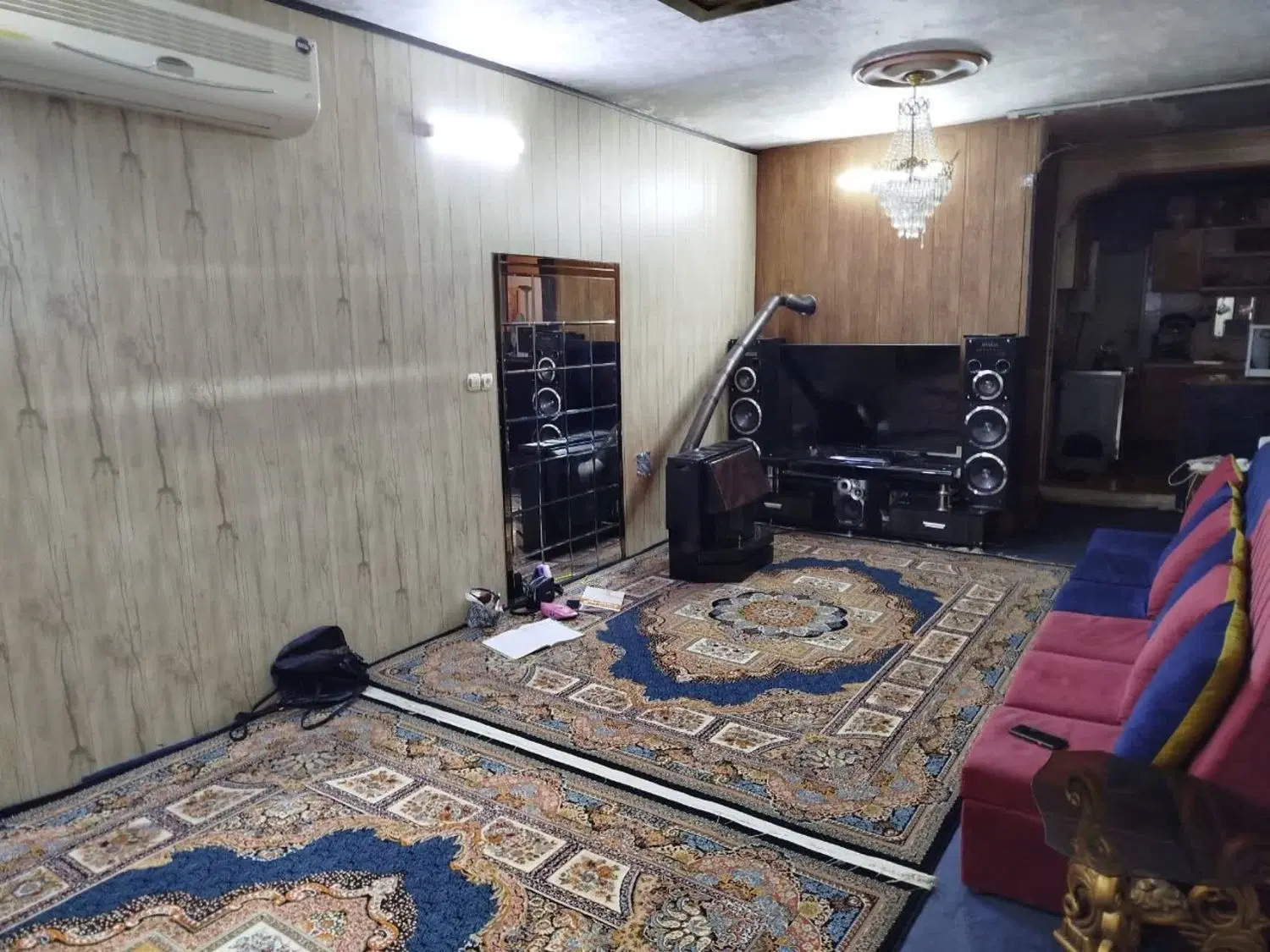 خانه ویلایی با مغازه توس۴۴