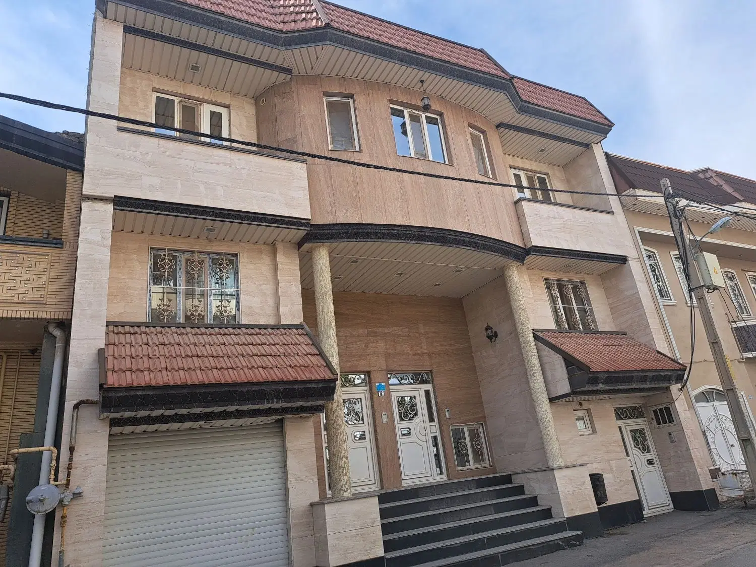 اجاره واحد مسکونی راه جدا به متراژ ۱۸۵ گلشهر۱