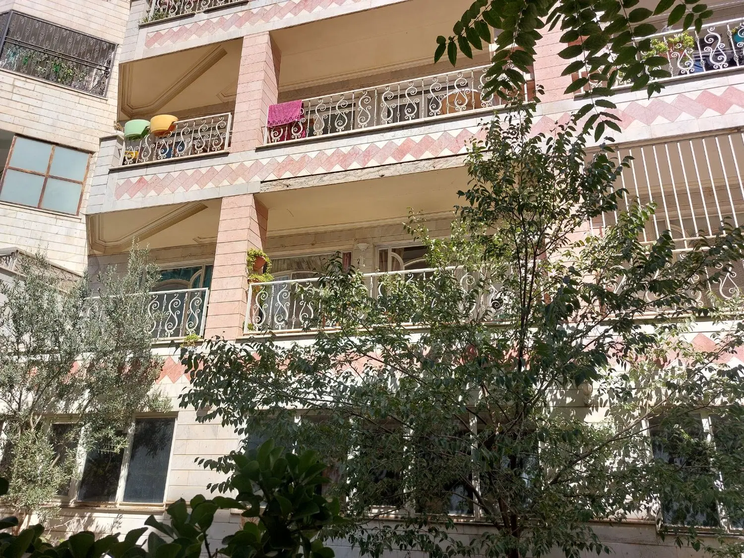 رهن یک واحد آپارتمانی
