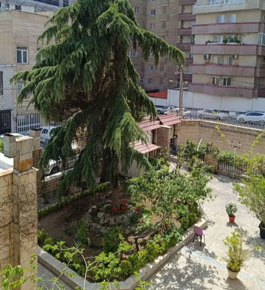 ۸۸متری سعادت آباد