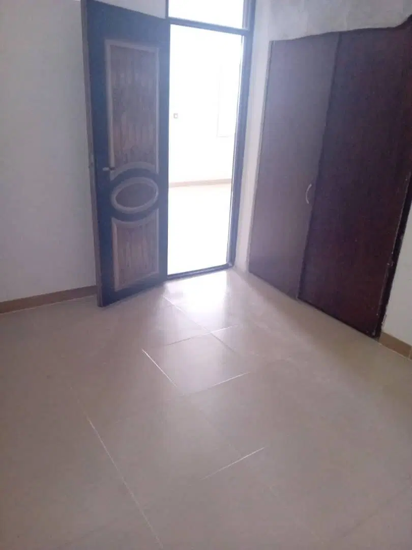 فروش دوطبقه اساوله 85 متری