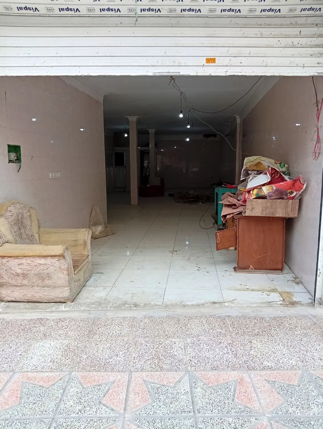 ۹۰متر مغازه نصیرشهر