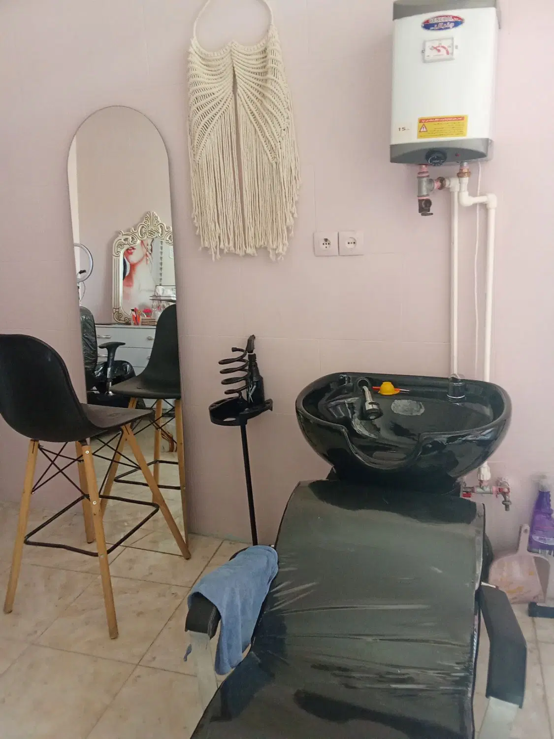 واگذاری سالن زیبایی