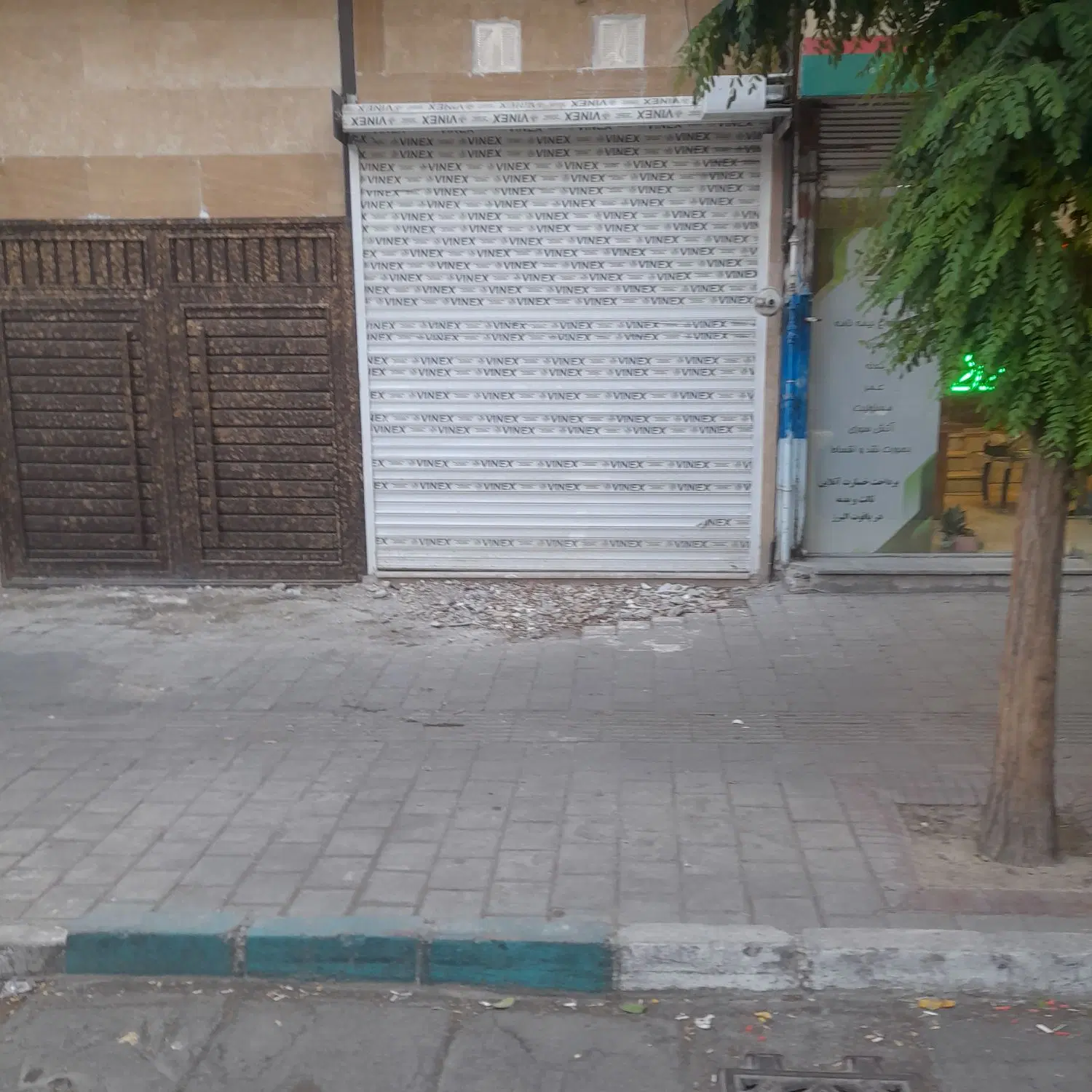 اجاره مغازه ۱۷ متر