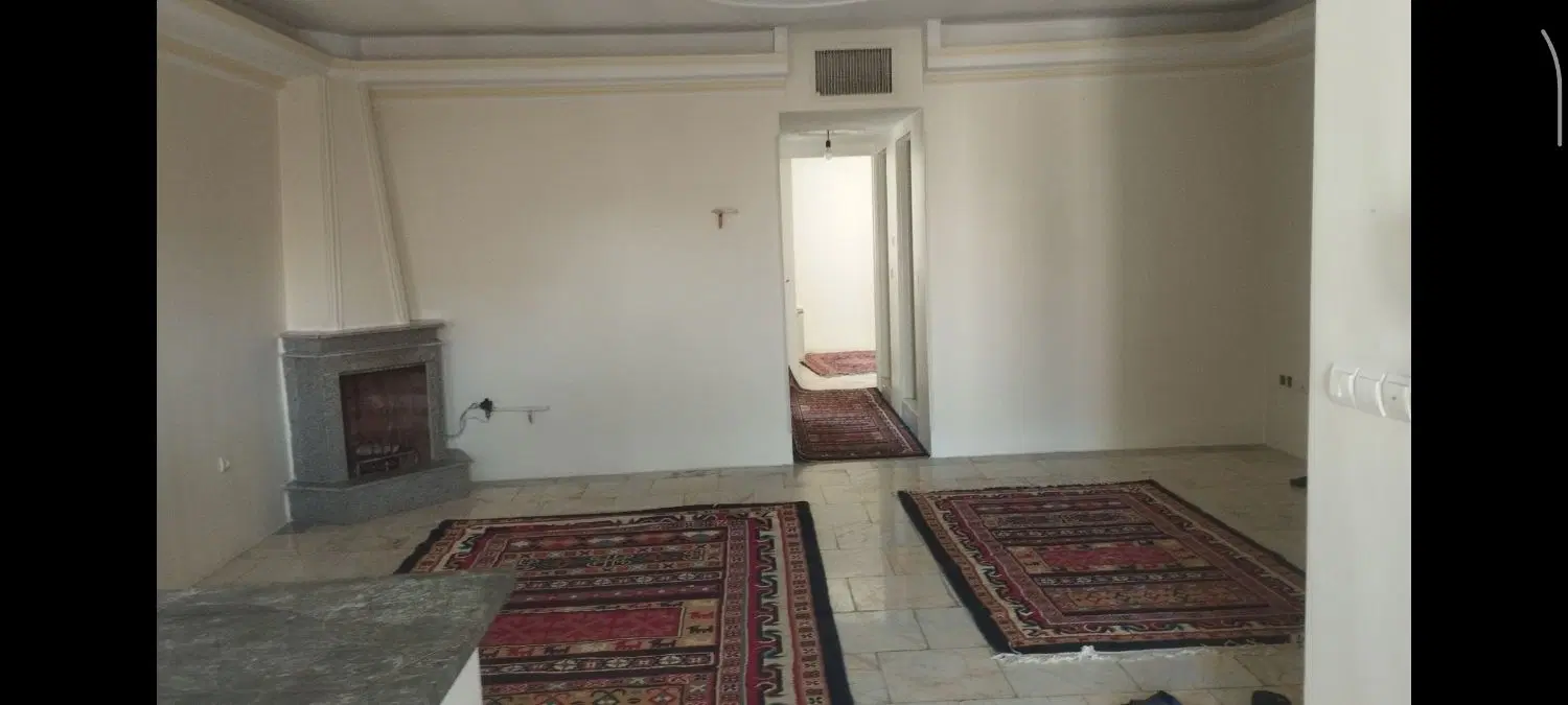 تک واحدی ۹۰متر دوخواب پارکینگ دار