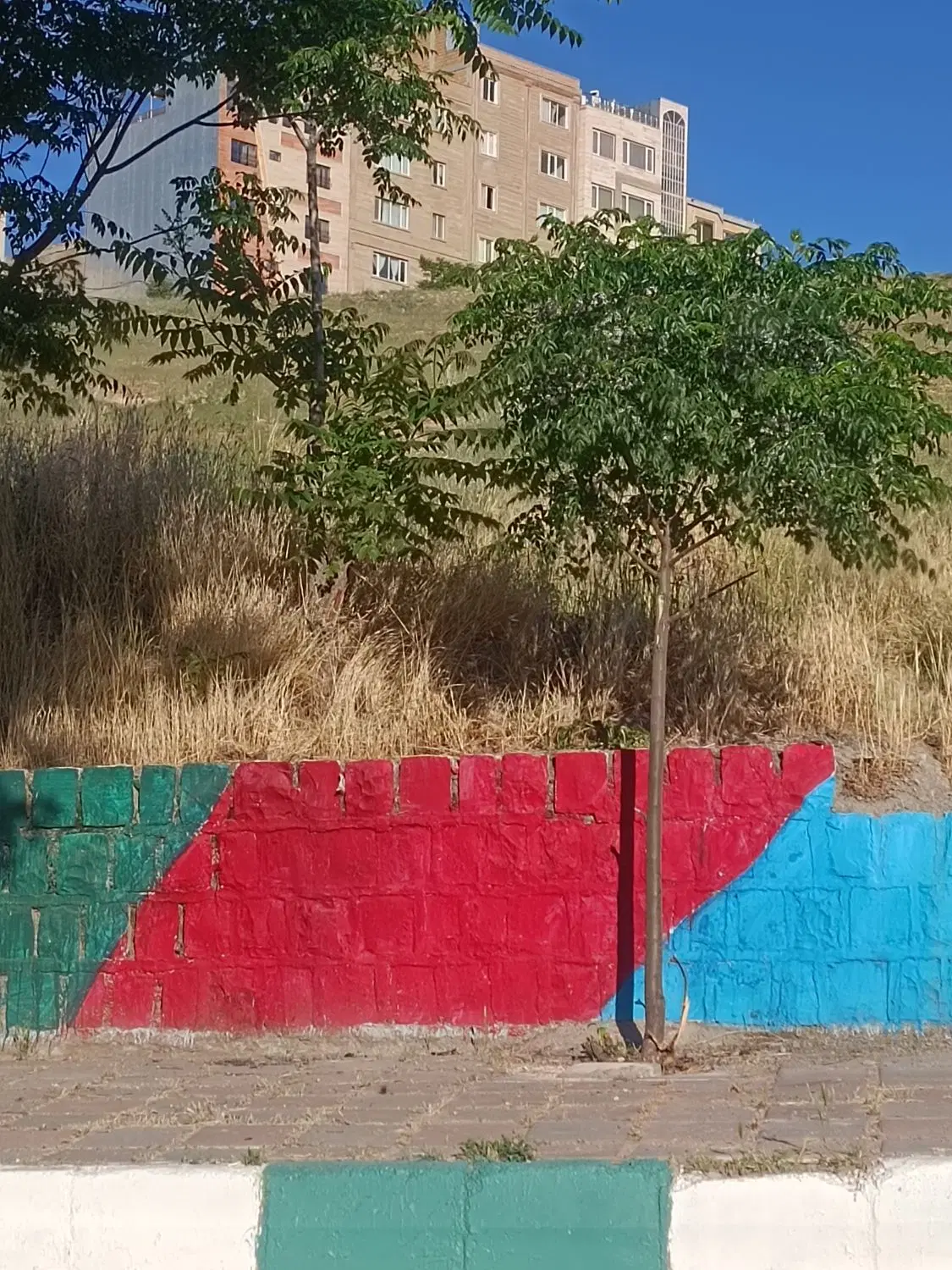 زمین اموزش پرورش دادگستری