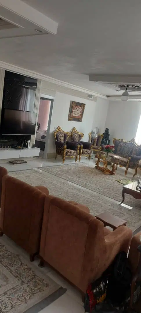 آپارتمان 175 متری شهرک نصر
