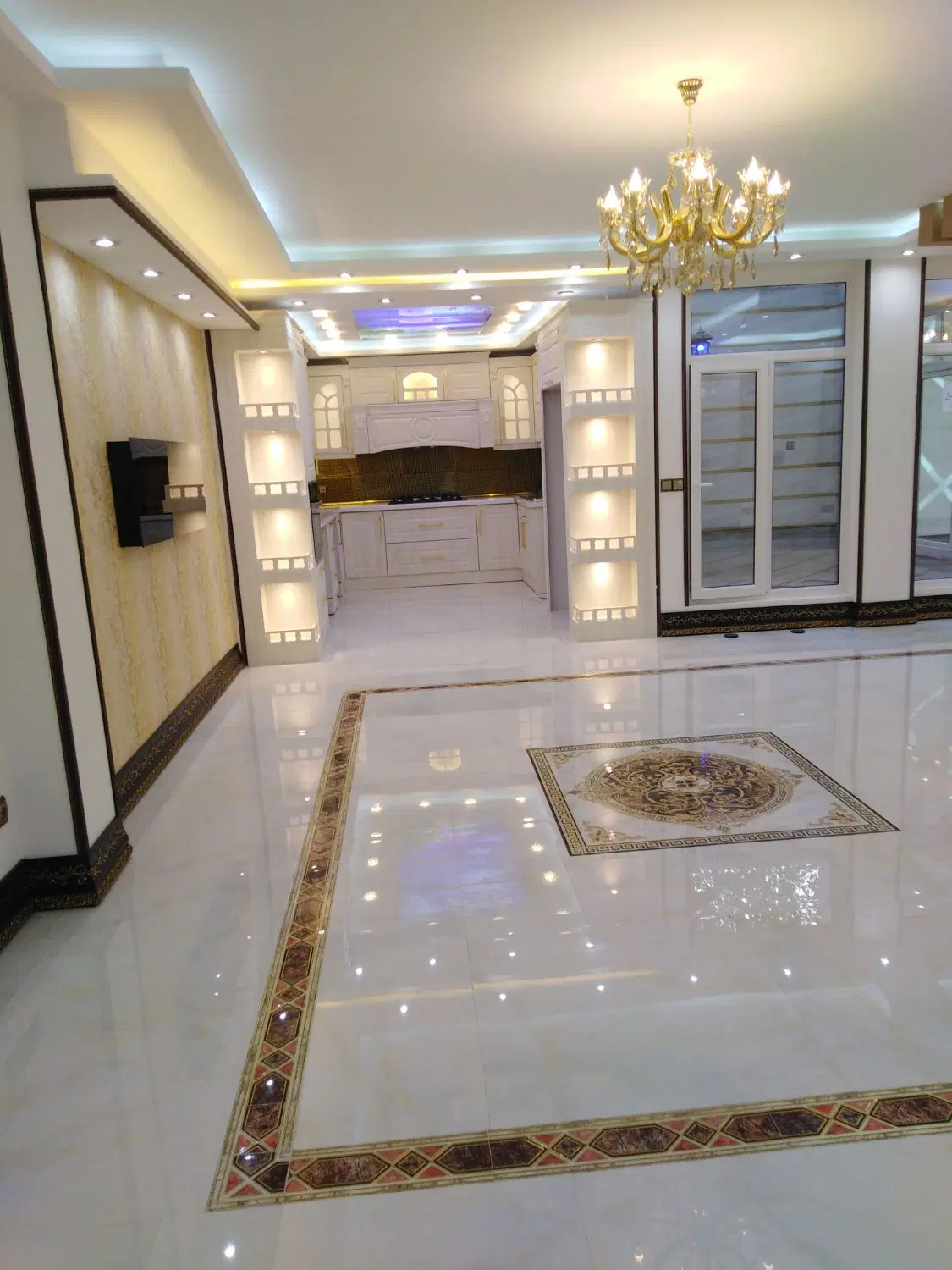 130 متر آپارتمان  شهرآرا پاتریس