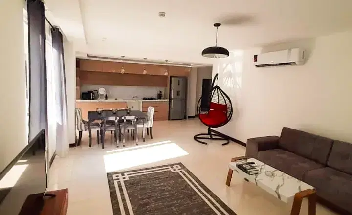 اجاره منزل به آقا فقط یک نفر
