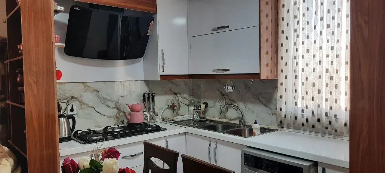 واحد آپارتمانی طبقه دو علیمردانی