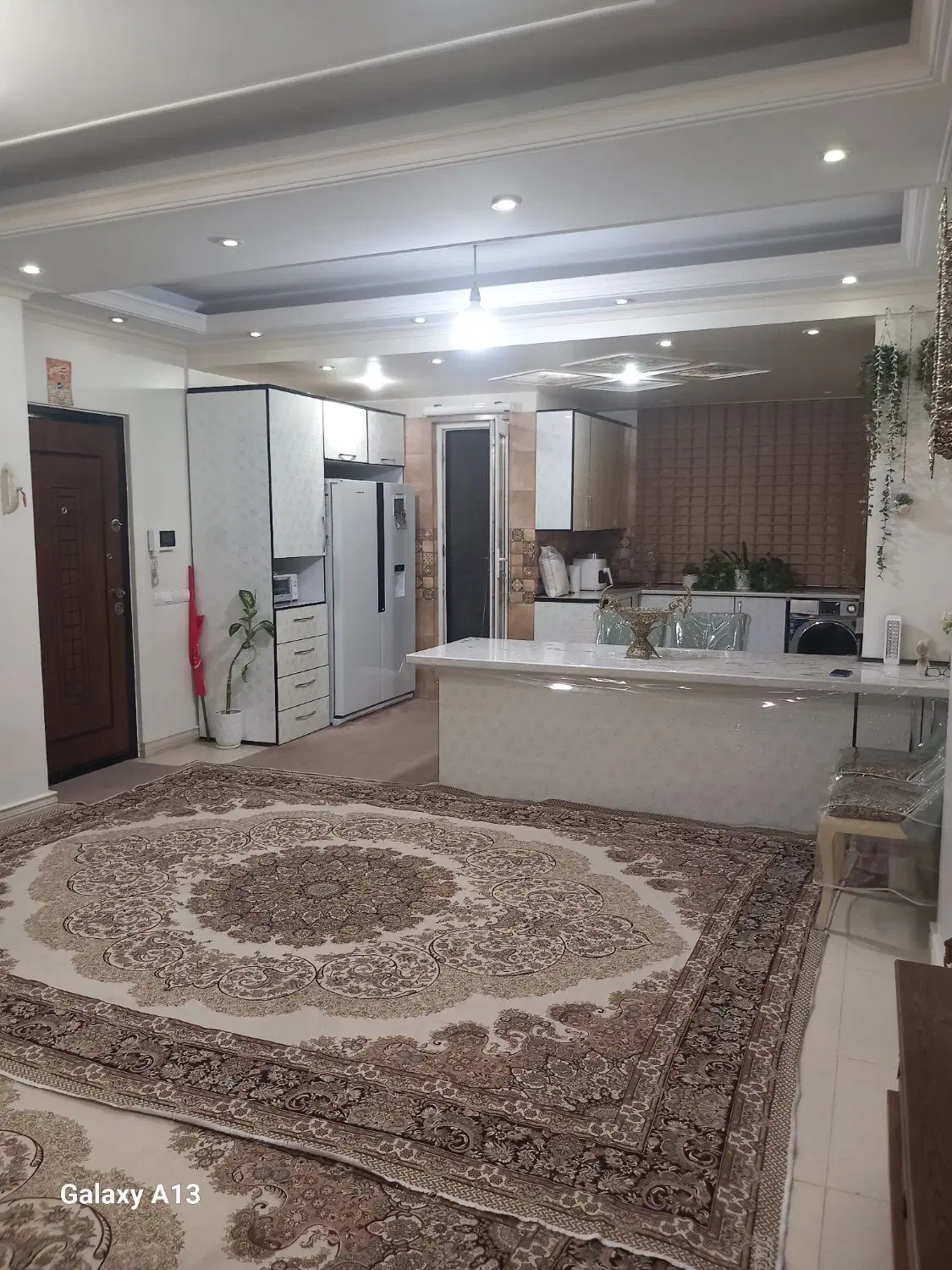 ۹۰ متری دو خوابه فول امکانات گلشهر