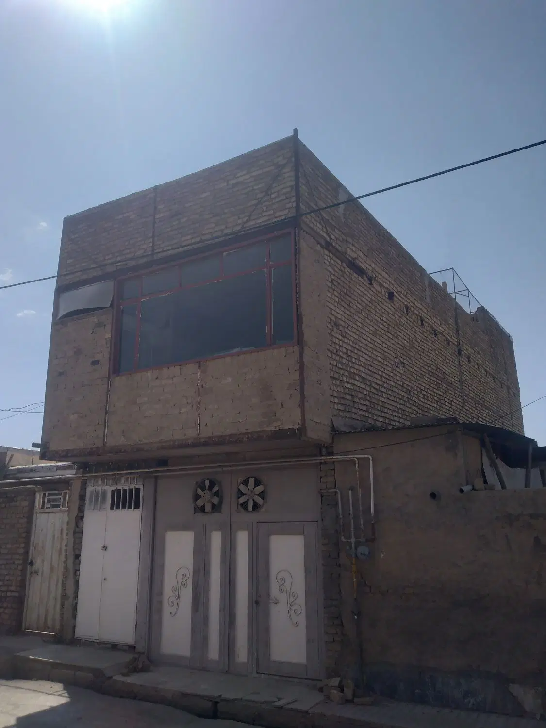 کارگاه دو طبقه