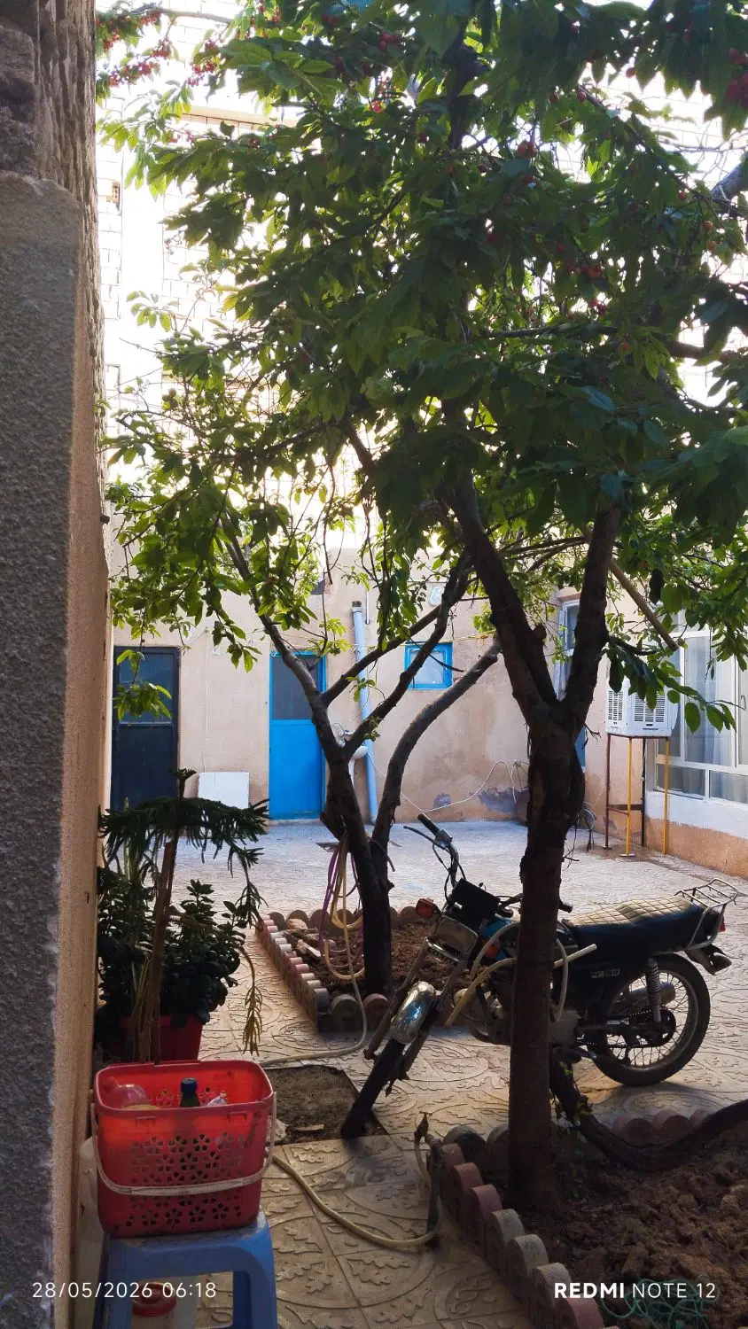 ویلایی دربست
