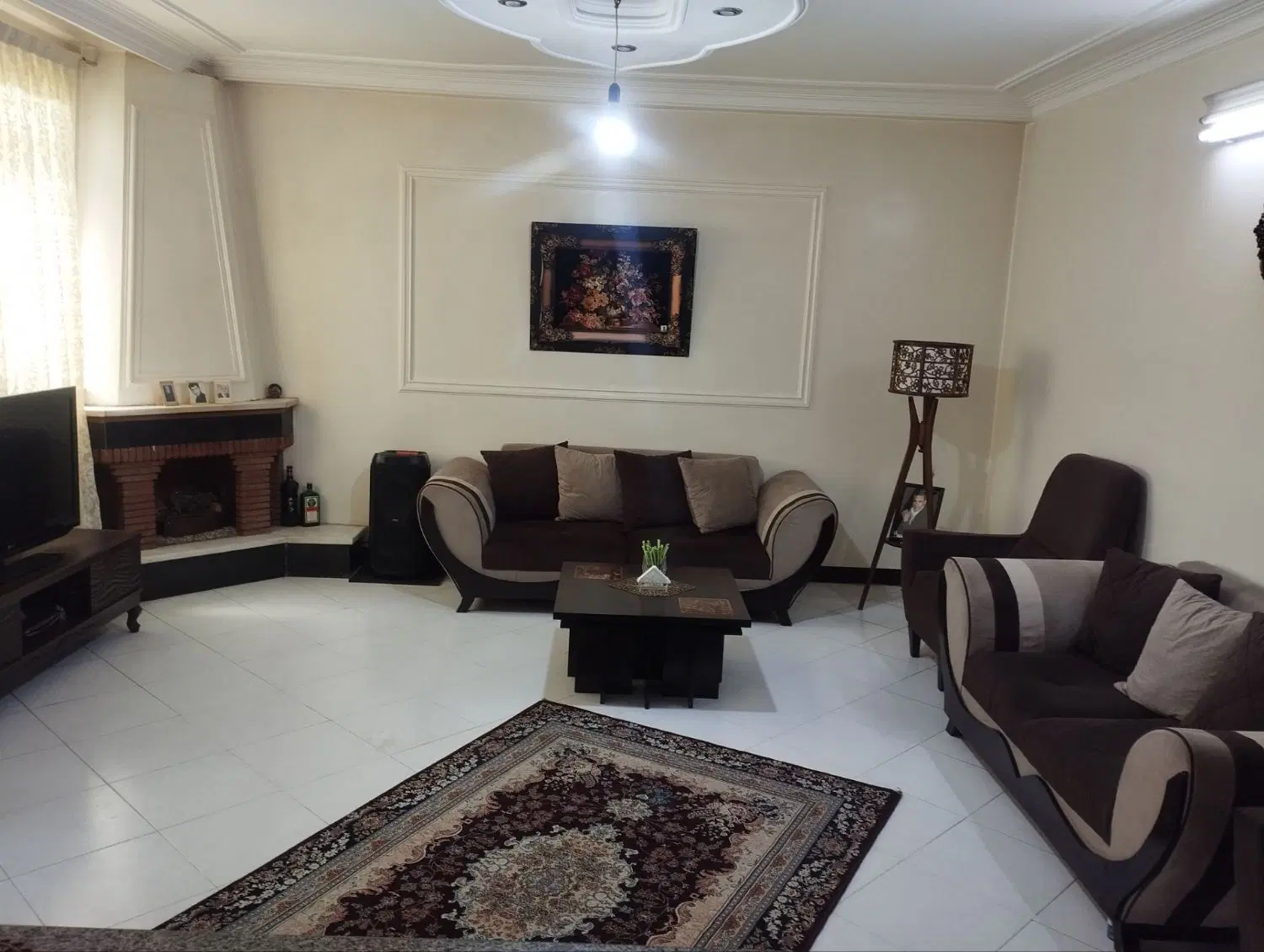 واحد فروشی