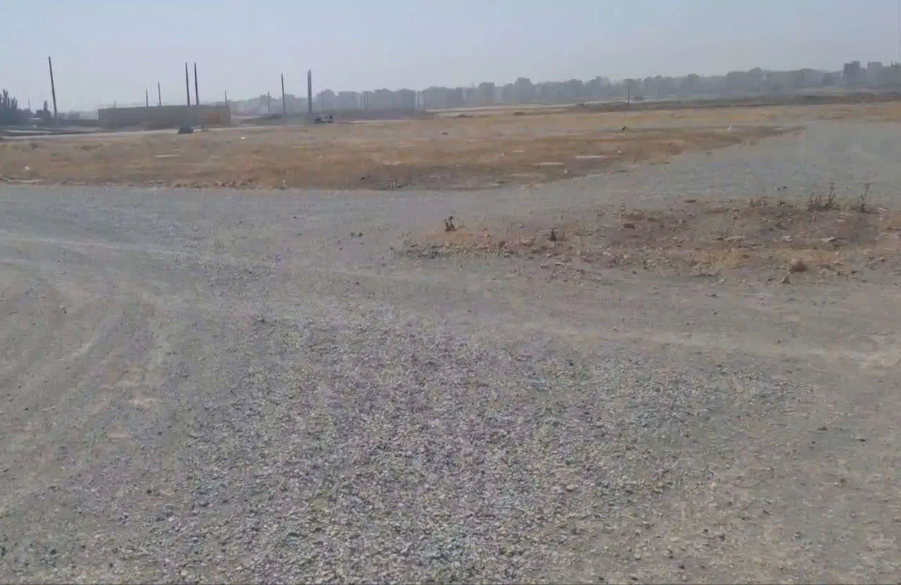زمین 200 متری بهارستان