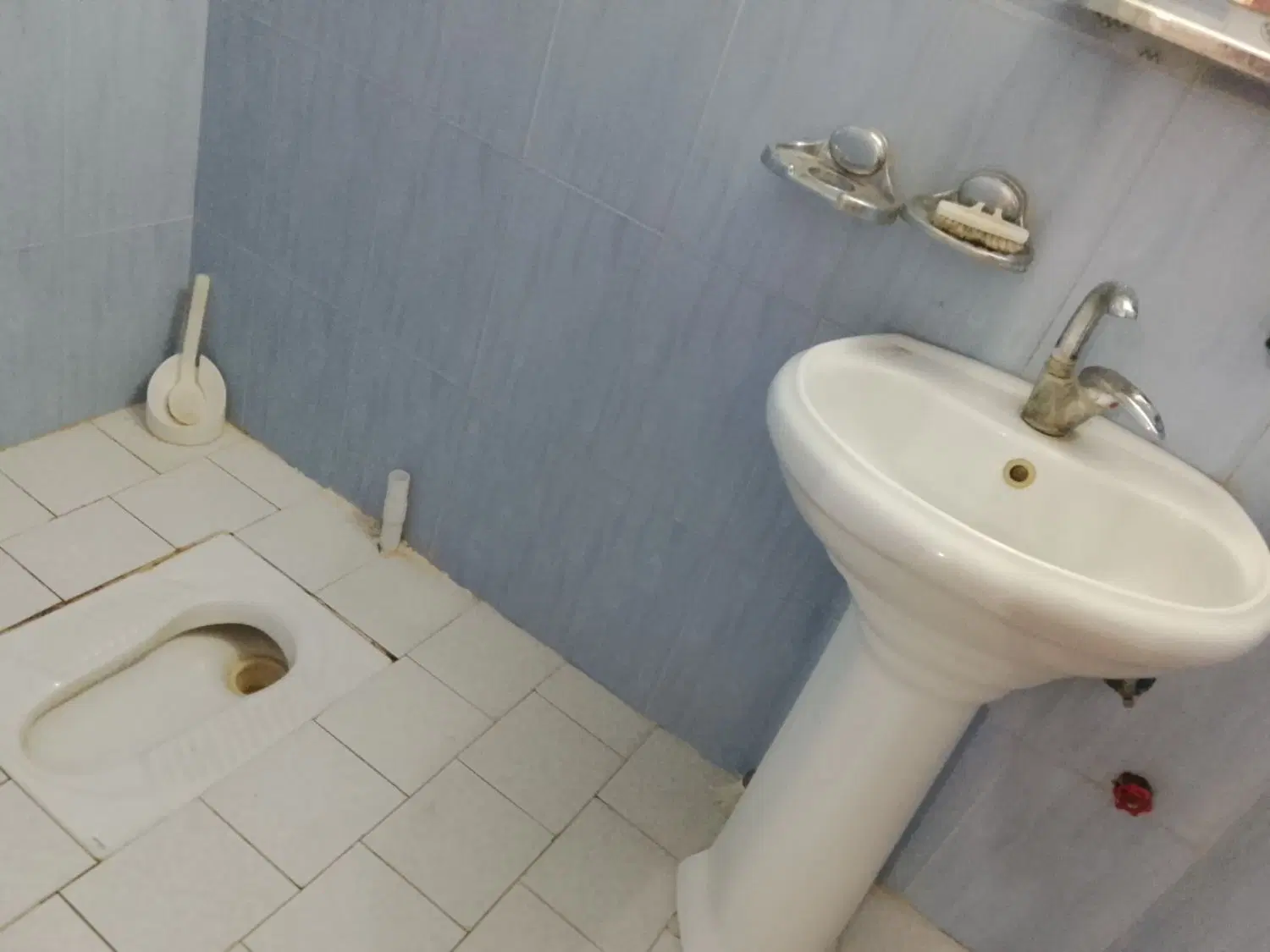همکف اجاره ای بلوار دشتی خیابان لادن