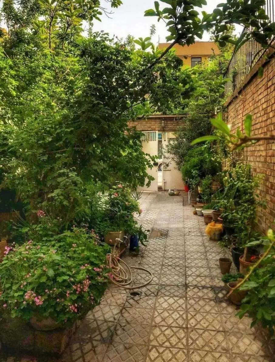 رهن و اجاره خانه ویلایی بهرام آباد یکسال ساخت