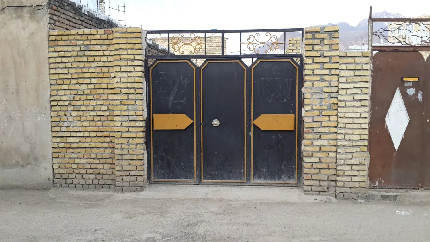 زمین صندوقی ده پهن با مجوز ساخت