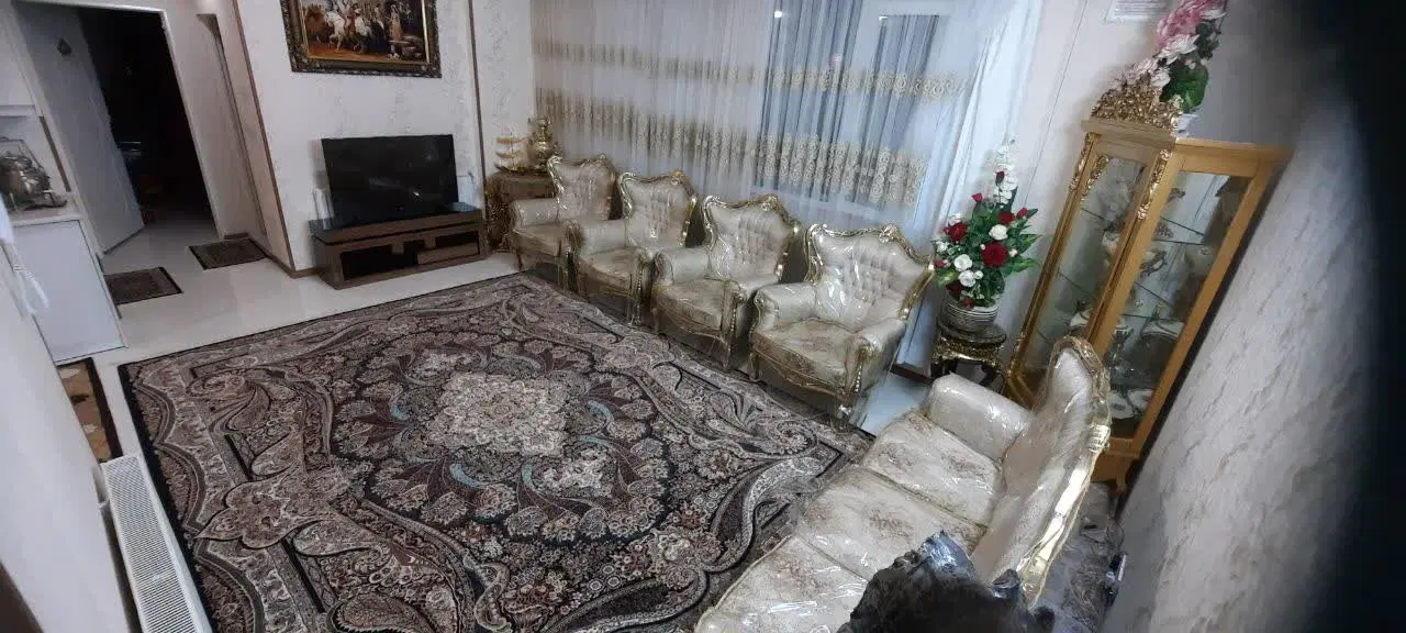 آپارتمان دو خواب شیک و مرتب