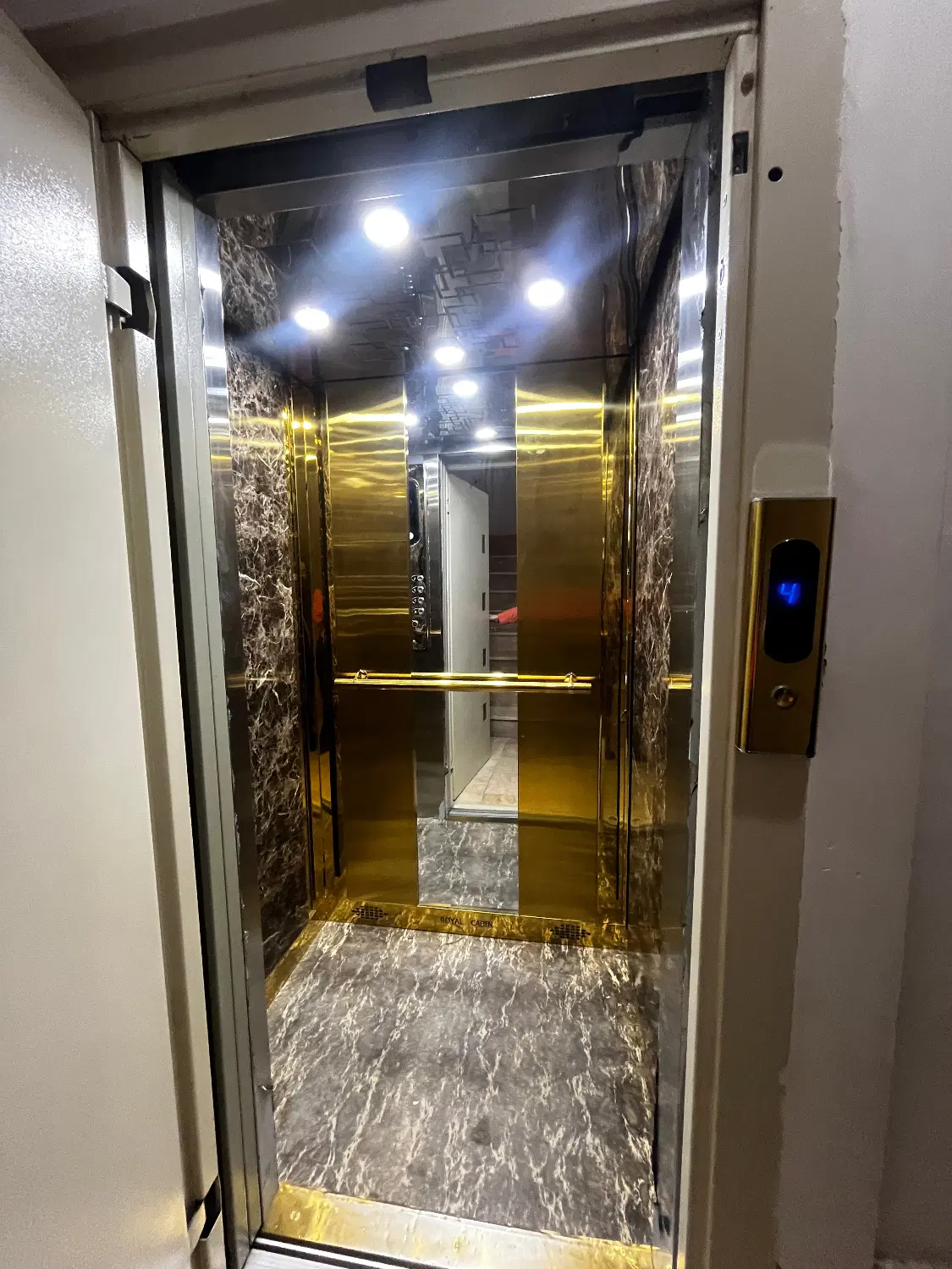 فروش اپارتمان حصارامیر