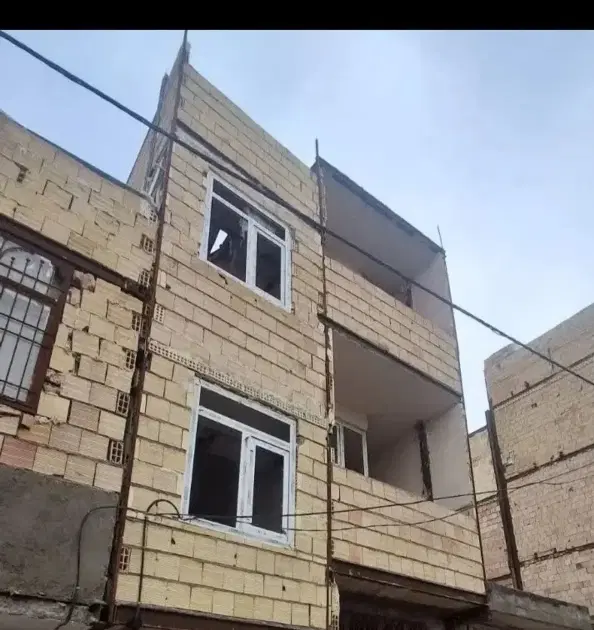 همکف راه جدا نوساز حیاط دار برای افراد خاص پسند