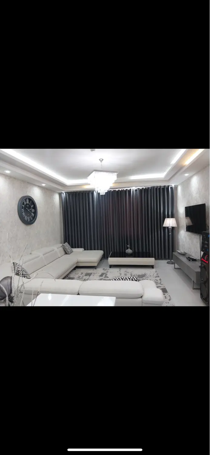 اجاره آپارتمان همراه لوستر و پرده