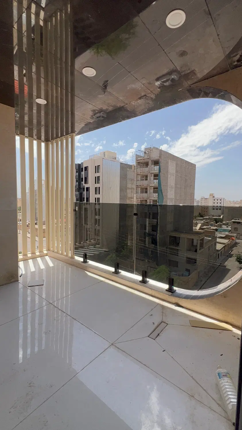 واحد ۱۱۵متری ۳ خواب تاپ لوکیشن