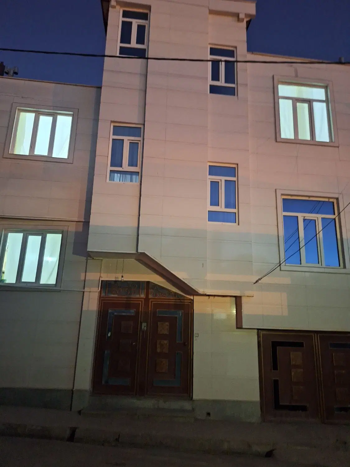 دو خوابه دوبلکس با پارکینگ