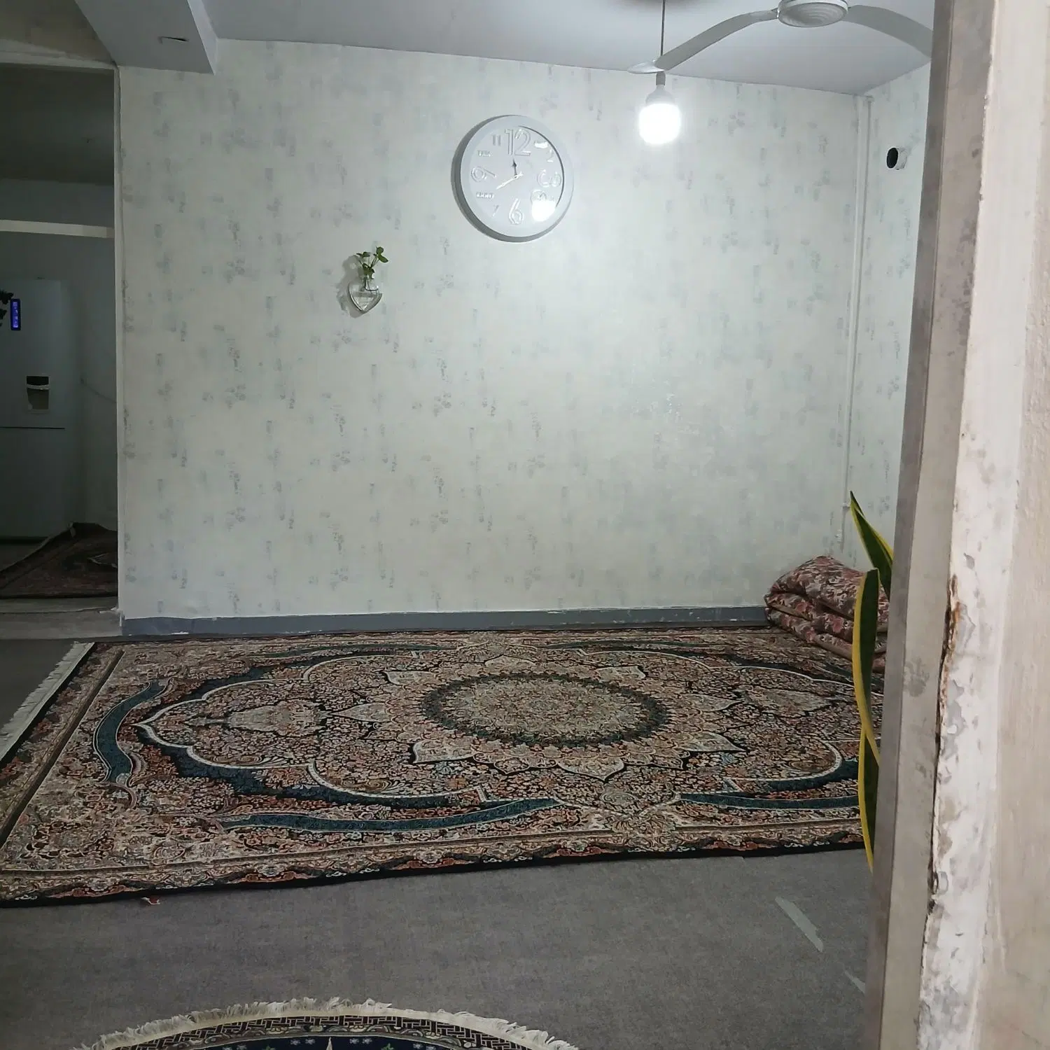 خونه ۹۰متری گلذارشهدا
