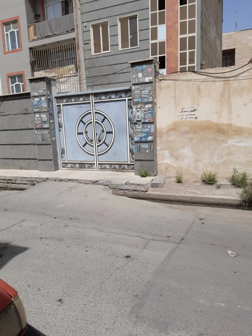 فروش ملک طبقه چهارم