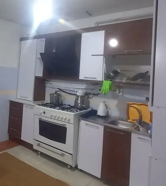 اجاره نیایش ۸۰ متر فول