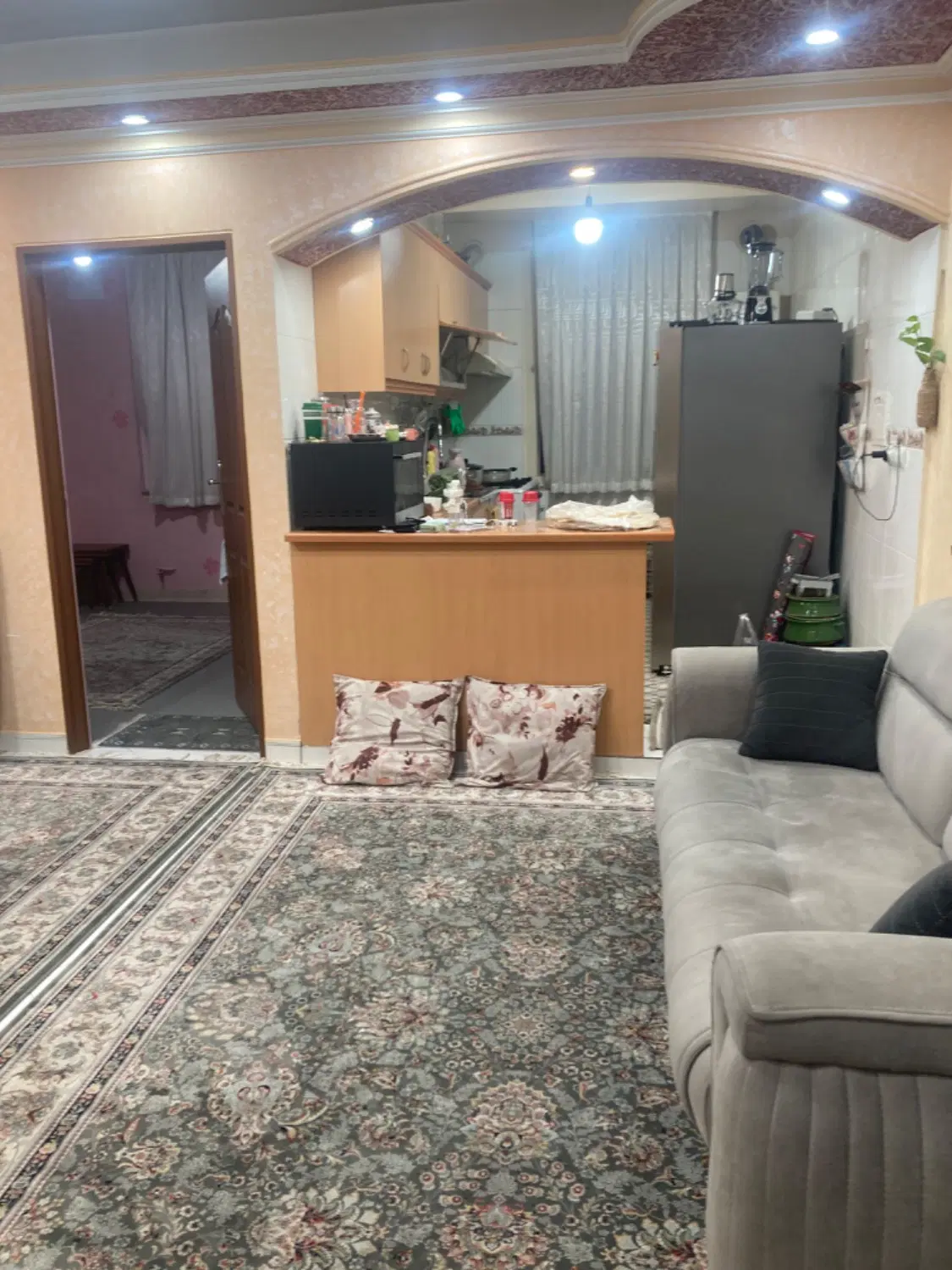 ۸۰ متری دوخواب رهن و اجاره با پارکینگ