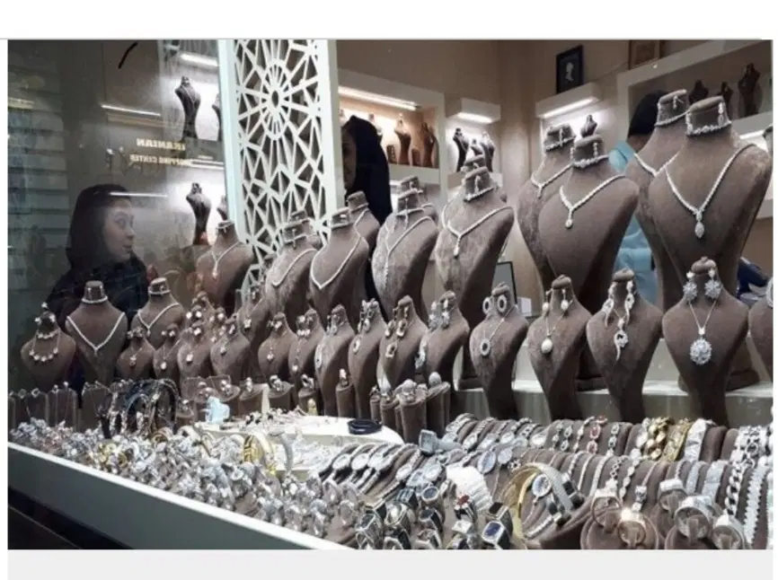 فروش ۱۷ متر مغازه عبیدزاکان